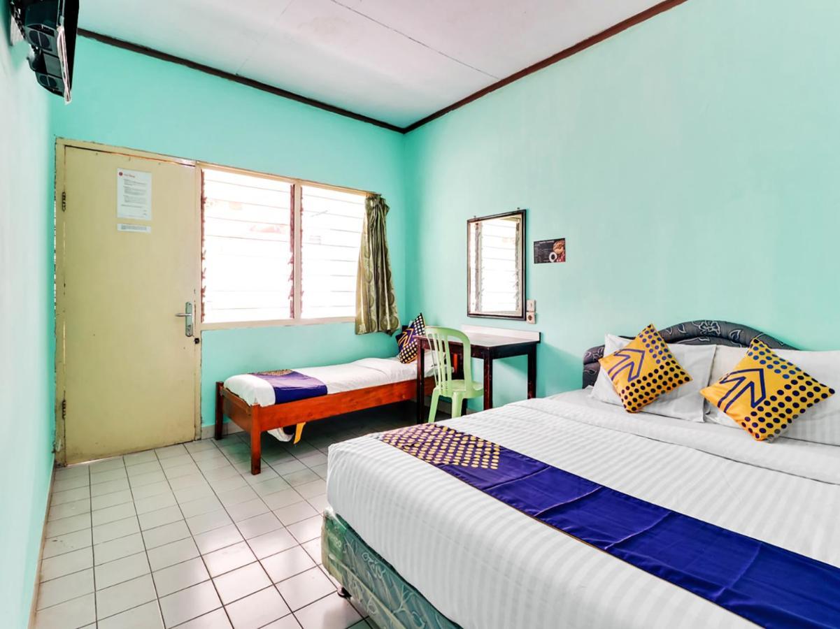 Spot On 90003 Villa Tawang Cianjur Ngoại thất bức ảnh