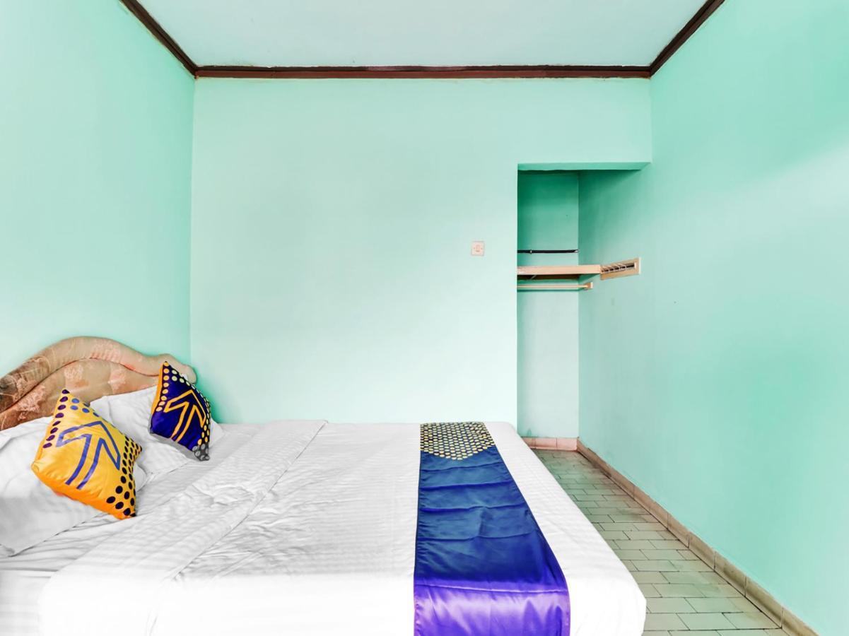 Spot On 90003 Villa Tawang Cianjur Ngoại thất bức ảnh
