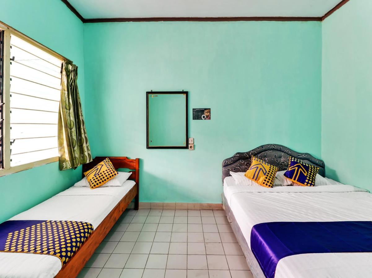Spot On 90003 Villa Tawang Cianjur Ngoại thất bức ảnh